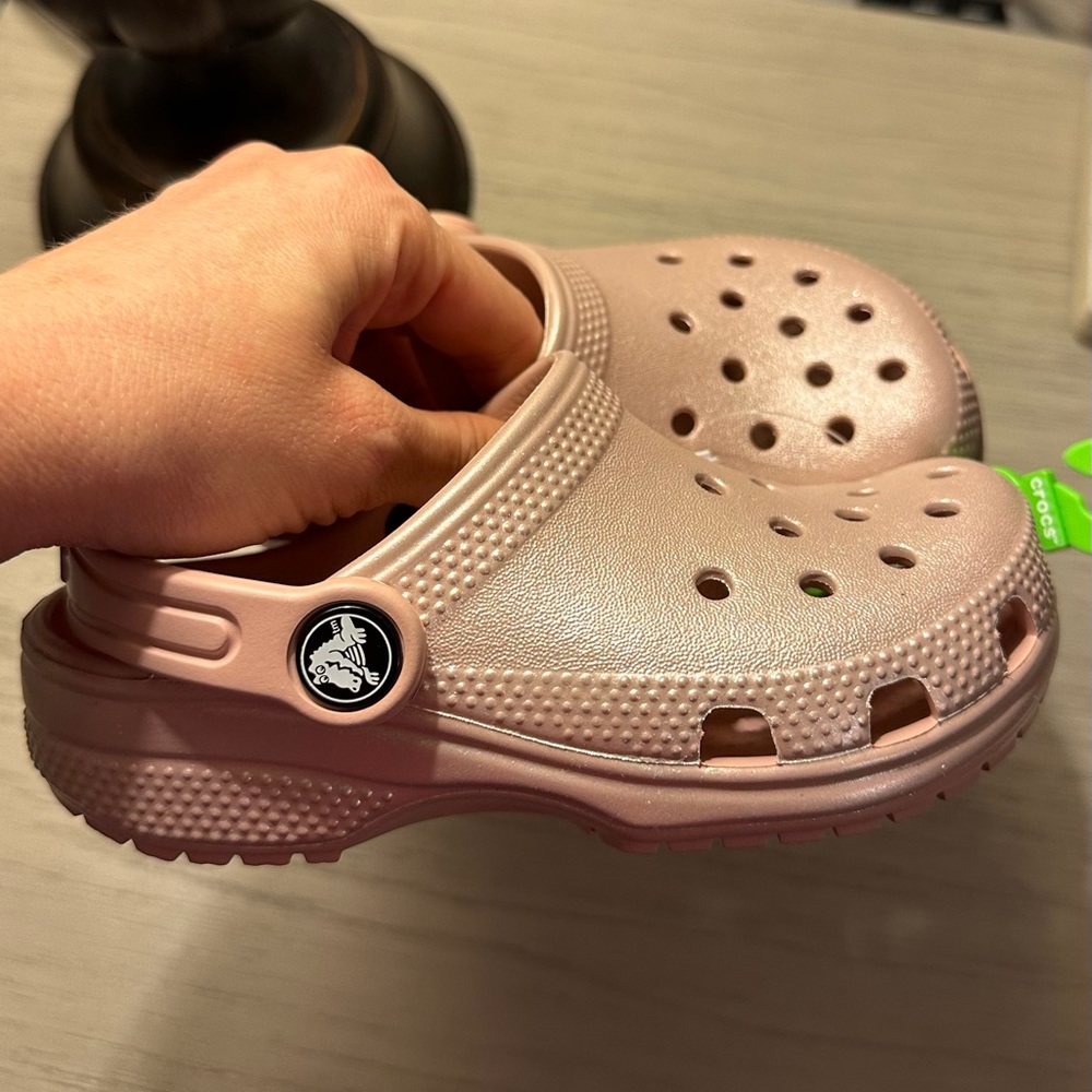 Crocs Toddler size C10 classic shimmer clog pink Clay